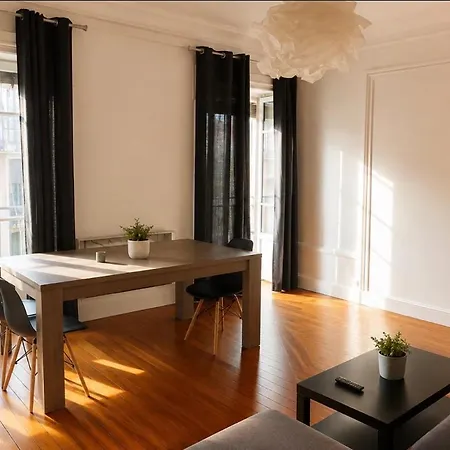 Saxe Gambetta - Spacieux 80m Lumineux - 2 Balcon