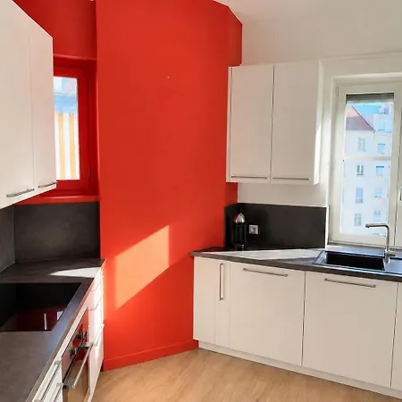 Saxe Gambetta - Spacieux 80m Lumineux - 2 Balcon * Lyon