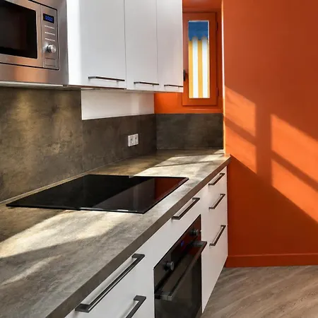 Saxe Gambetta - Spacieux 80m Lumineux - 2 Balcon Apartment Lyon